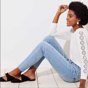 🌼 LOFT Modern Skinny Embroidered Jeans